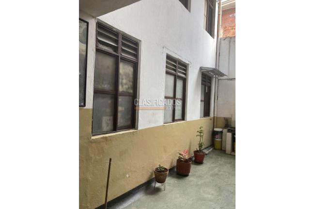 Edificios, Venta, El Piloto - $800.000.000