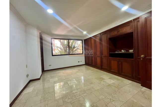 Apartamentos, Venta, Centenario - $730.000.000