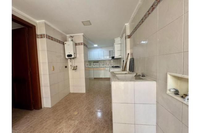 Apartamentos, Venta, Centenario - $730.000.000