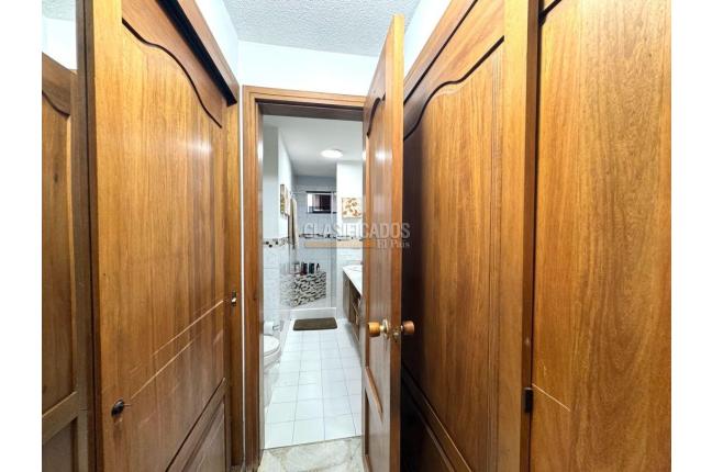 Apartamentos, Venta, Versalles - $420.000.000