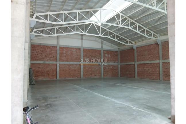Locales y Bodegas, Alquiler, Cámbulos - $19.000.000