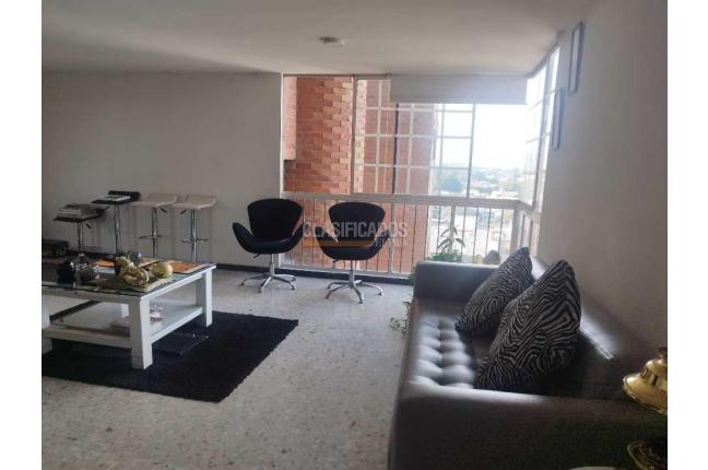 Apartamentos, Venta en Meléndez