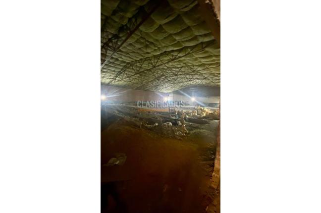 Locales y Bodegas, Venta, El Limonar - $5.800.000.000