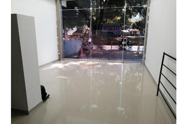 Locales y Bodegas, Alquiler, Vipasa - $2.000.000