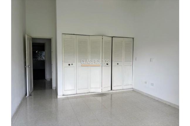 Casas, Venta, Cristales - $1.500.000.000