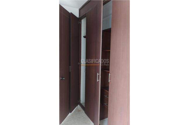 Apartaestudios, Alquiler, Champagñat - $690.000