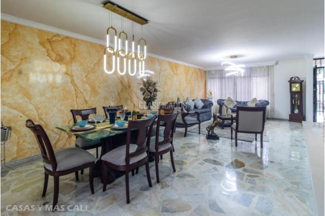 Casas, Venta, Prados del Norte - $1.150.000.000