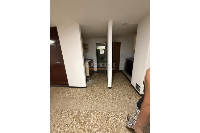 Locales y Bodegas, Venta, El Guabal - $700.000.000