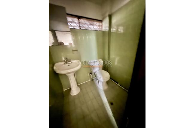 Locales y Bodegas, Venta, El Guabal - $700.000.000