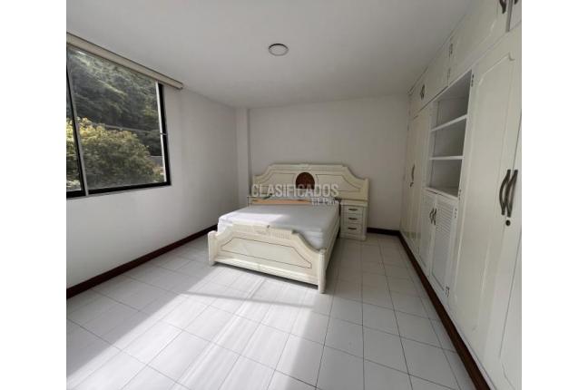 Apartamentos, Venta, Centenario - $570.000.000