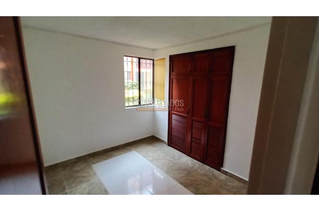Apartamentos, Venta, Camino Real - $215.000.000