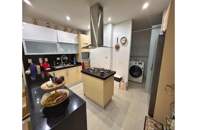 Apartamentos, Venta, Cristales - $900.000.000