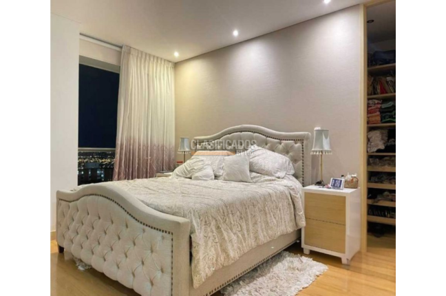 Apartamentos, Venta, Cristales - $900.000.000