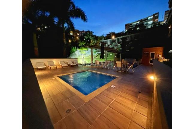 Apartamentos, Venta, Cristales - $900.000.000