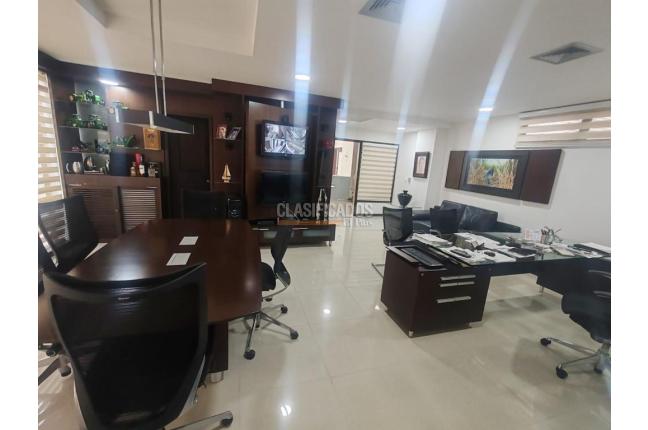 Oficinas y Consultorios, Alquiler, Versalles - $4.200.000