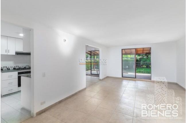 Casas, Venta, Ciudad Jardín - $680.000.000