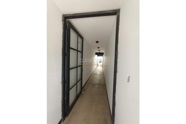 Oficinas y Consultorios, Alquiler, Versalles - $3.500.000