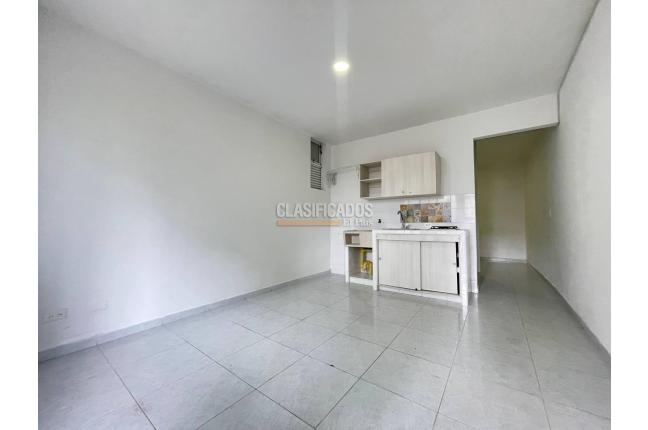 Apartaestudios, Alquiler, Las Delicias - $800.000