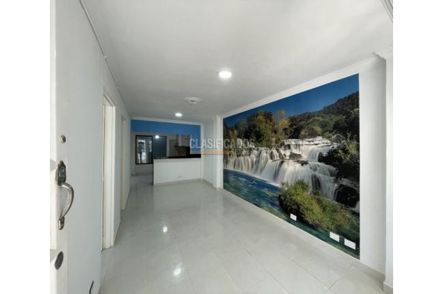 Casas, Venta, Nápoles - $240.000.000