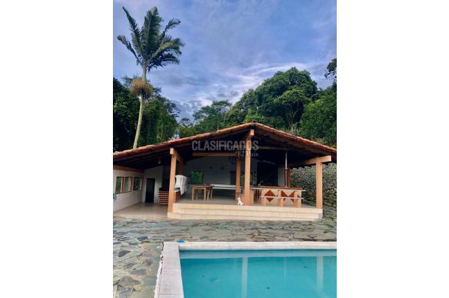 Fincas y Casas Campestres, Venta, Calima (Darién) - $1.850.000.000