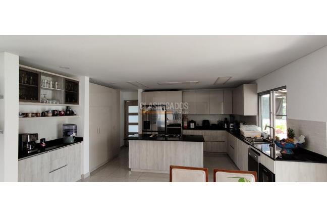 Casas, Venta, Las Mercedes - $1.200.000.000