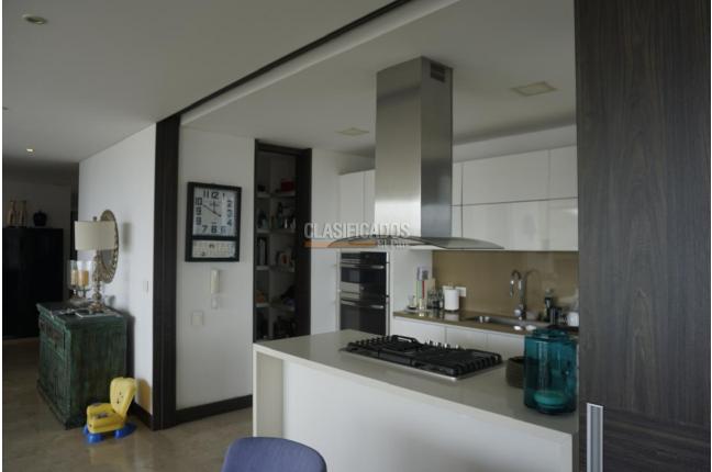 Apartamentos, Alquiler, Cristales - $9.650.000