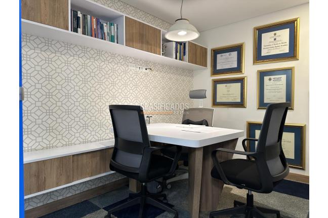 Oficinas y Consultorios, Alquiler, Centenario - $8.500.000