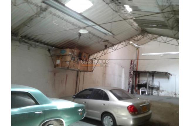 Casas, Venta, Versalles - $750.000.000