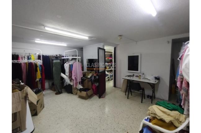 Locales y Bodegas, Alquiler, San Vicente - $9.600.000