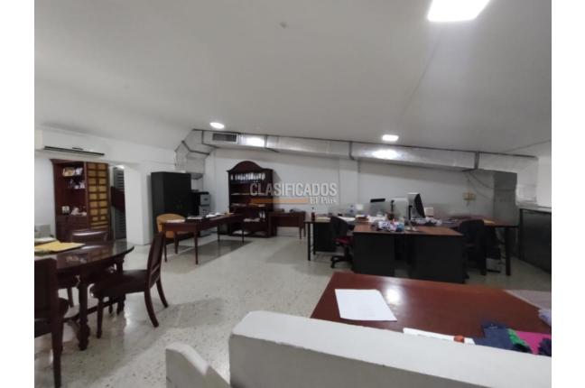 Locales y Bodegas, Alquiler, San Vicente - $9.600.000