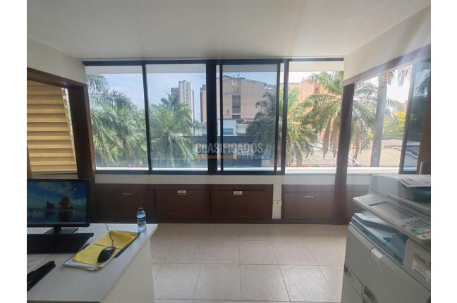 Oficinas y Consultorios, Alquiler, Versalles - $2.100.000