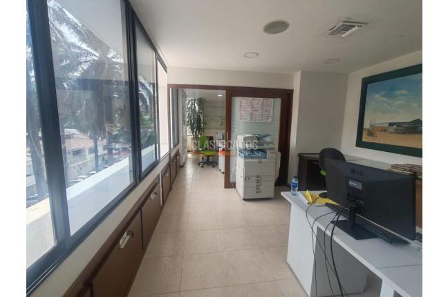 Oficinas y Consultorios, Alquiler, Versalles - $2.100.000