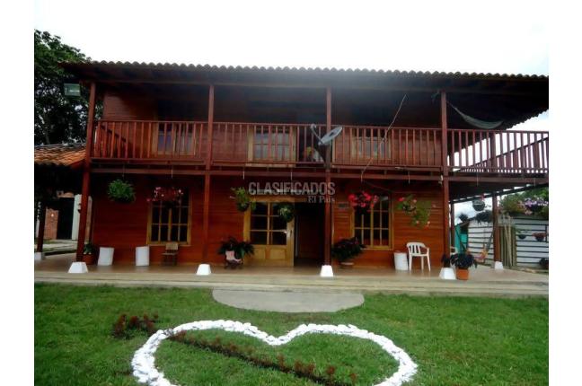 Fincas y Casas Campestres, Venta en Calima (Darién)