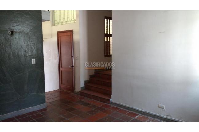 Apartaestudios, Alquiler, Cristales - $1.850.000