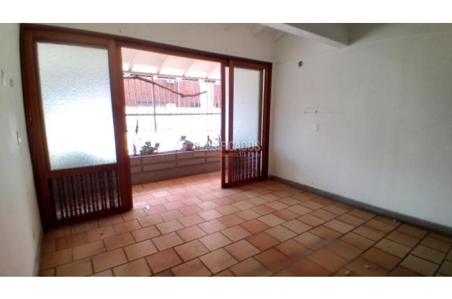 Apartaestudios, Alquiler, Cristales - $1.850.000