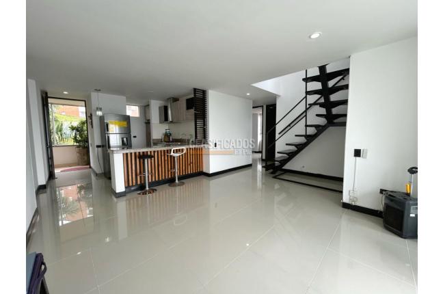 Apartamentos, Venta, Cristales - $1.020.000.000