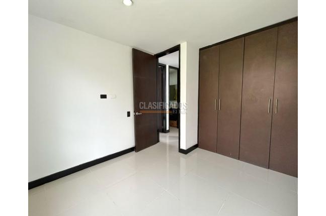 Apartamentos, Venta, Cristales - $1.020.000.000