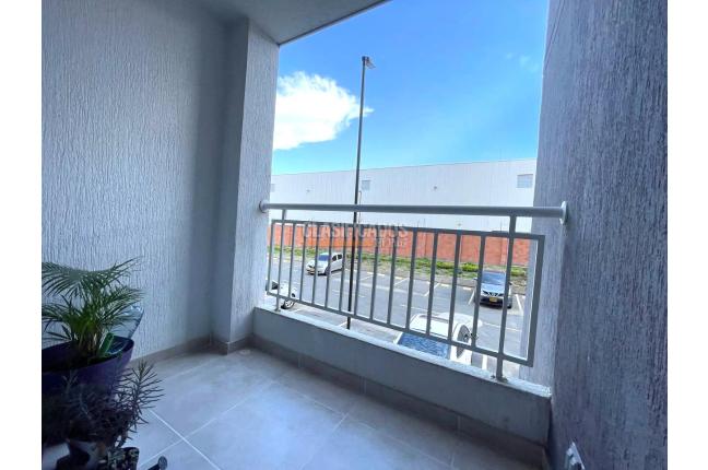 Apartamentos, Venta en Yumbo