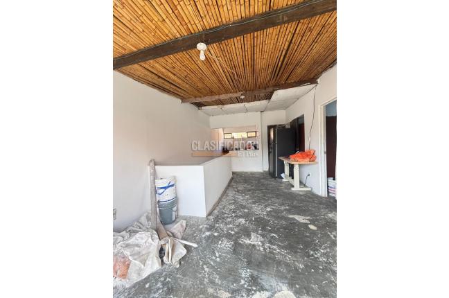 Casas, Venta, Marroquín - $200.000.000