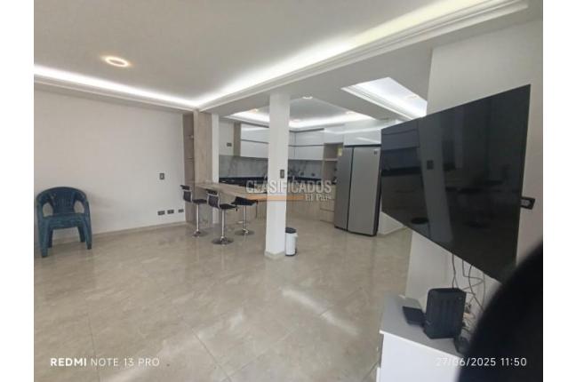 Casas, Venta, La Merced - $1.700.000.000