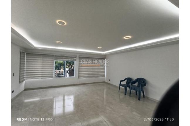 Casas, Venta, La Merced - $1.700.000.000