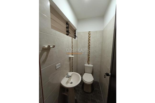 Casas, Alquiler, San Vicente - $7.900.000