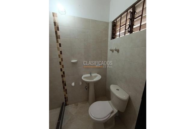 Casas, Alquiler, San Vicente - $7.900.000