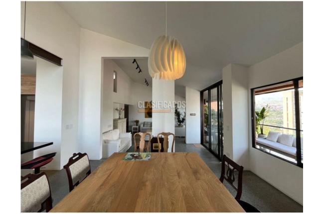 Apartamentos, Alquiler, Arboleda - $10.000.000