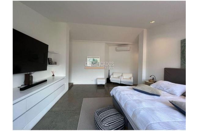 Apartamentos, Alquiler, Arboleda - $10.000.000