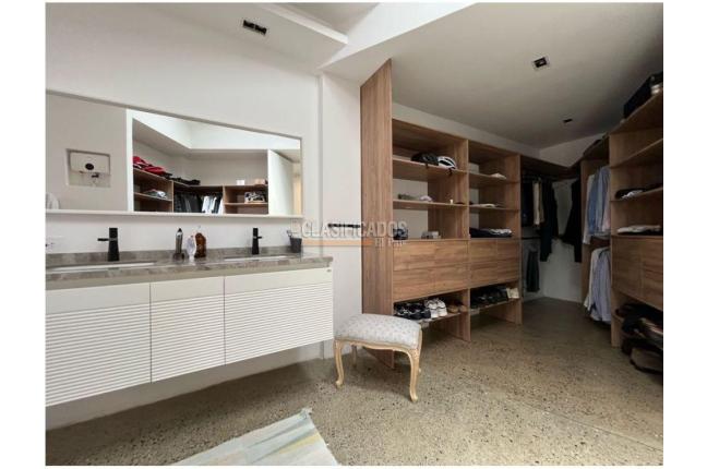 Apartamentos, Alquiler, Arboleda - $10.000.000