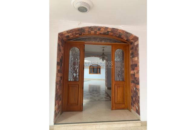 Casas, Alquiler, Ciudad Jardín - $12.000.000