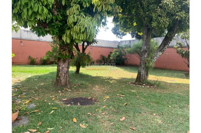 Casas, Alquiler, Ciudad Jardín - $12.000.000