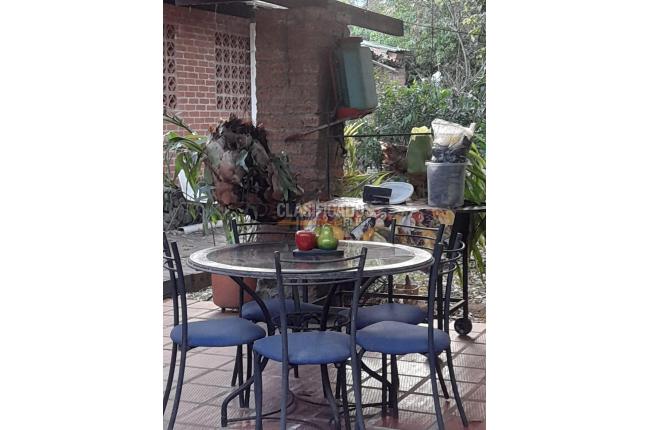 Casas, Venta, La Buitrera - $900.000.000