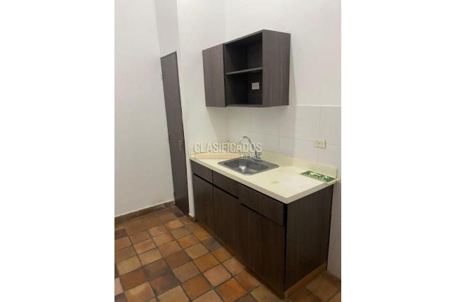 Casas, Alquiler, Centenario - $9.500.000